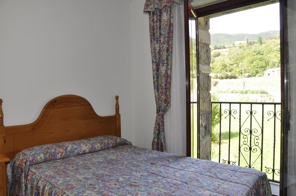 Hotel Castillo D'Acher Siresa エクステリア 写真